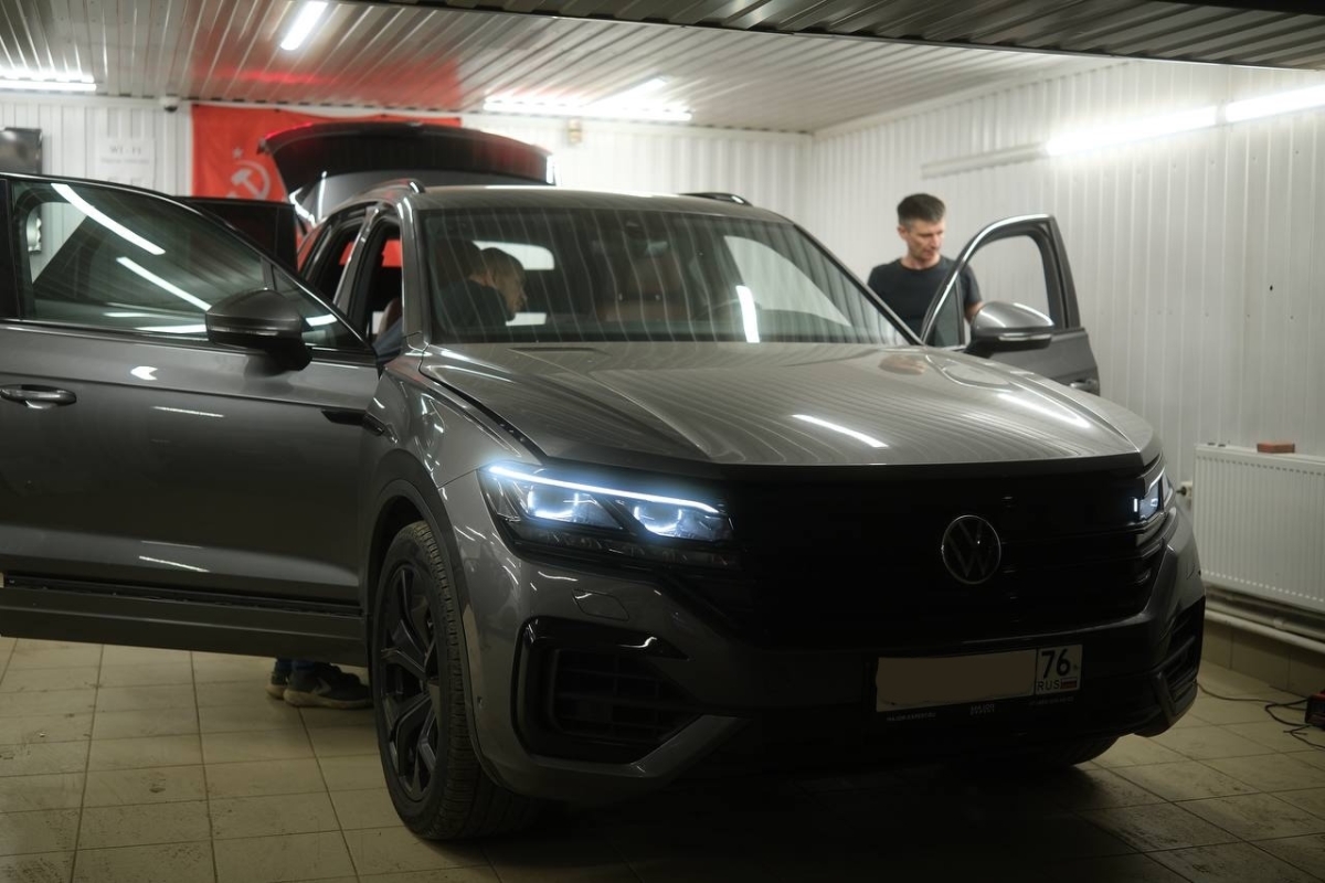 Volkswagen Touareg III - установка акустики, усилителя, аудиопроцессора и шумоизоляция