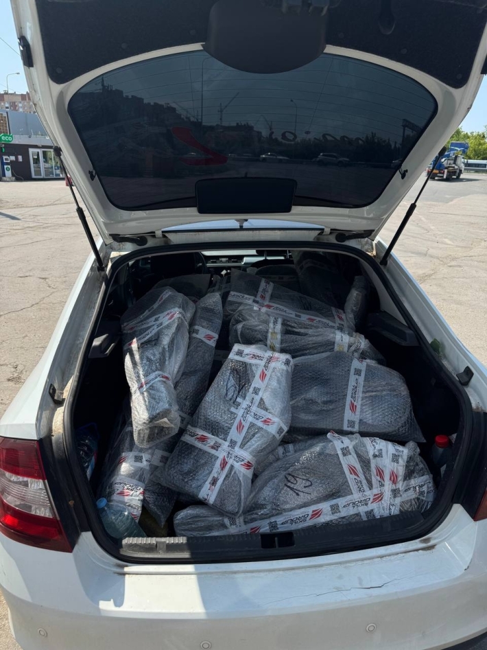 Большое поступление подиумов, коробов, сеток и грилей