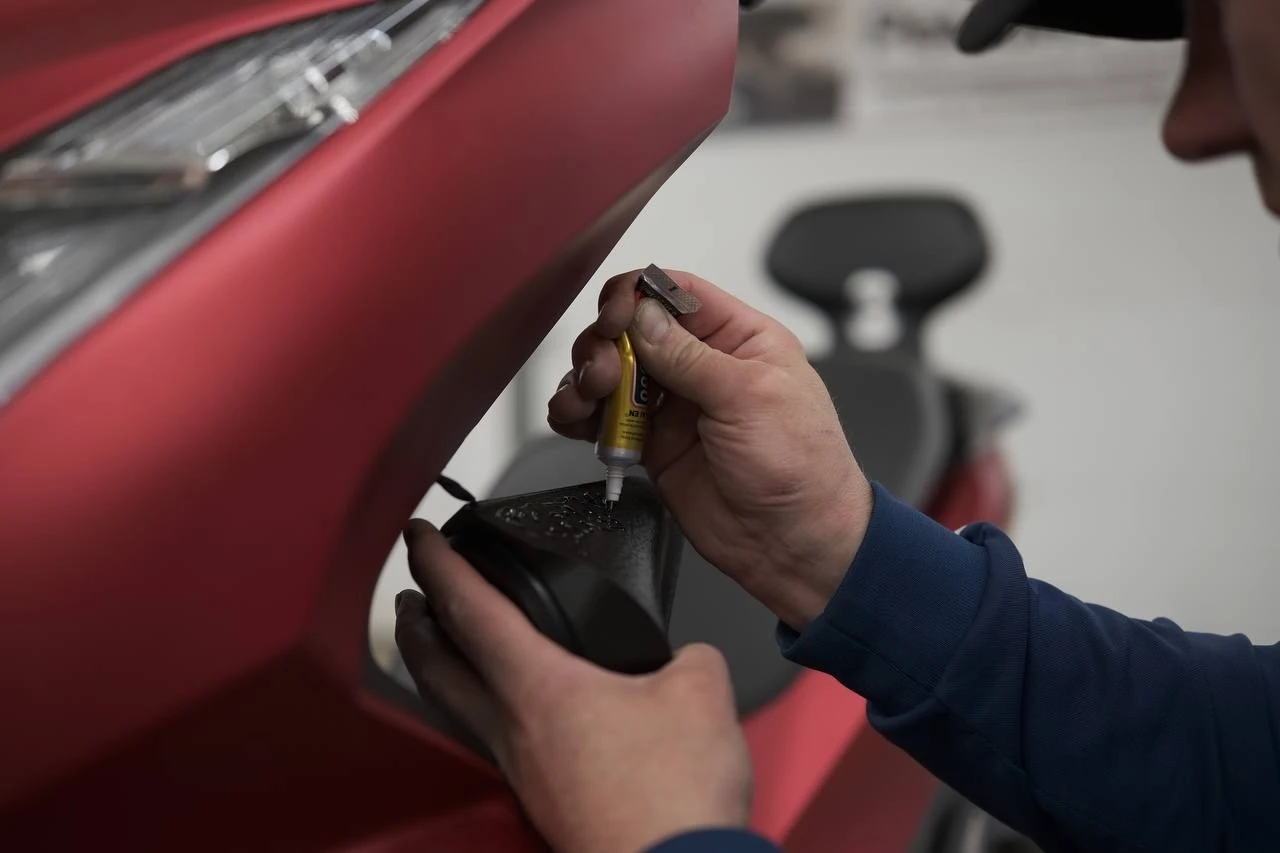 Установка акустики JBL на скутер Honda Установка акустики JBL на скутер Honda
