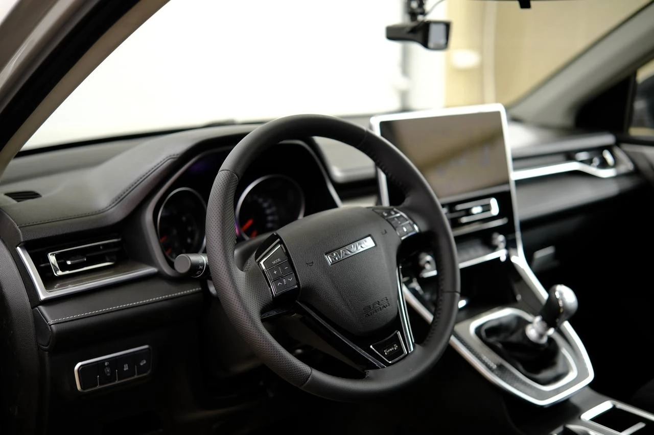HAVAL M6 - Pandora vx 4g gps, Sho-Me Combo №5 Mstar, тонировка, броня ручек