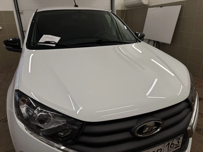 Установка парктроников на LADA Granta FL в Самаре